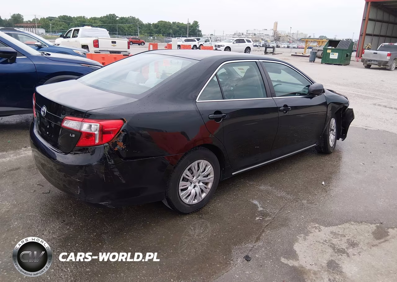 2012 Toyota Camry Le VIN:4T4BF1FKXCR231668 - 4