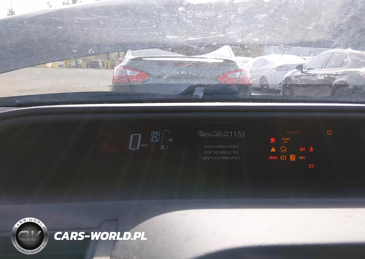 2015 Toyota Prius C Three VIN:JTDKDTB34F1094537 - 7