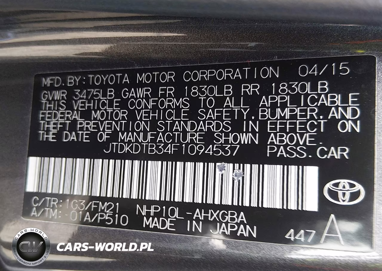 2015 Toyota Prius C Three VIN:JTDKDTB34F1094537 - 9