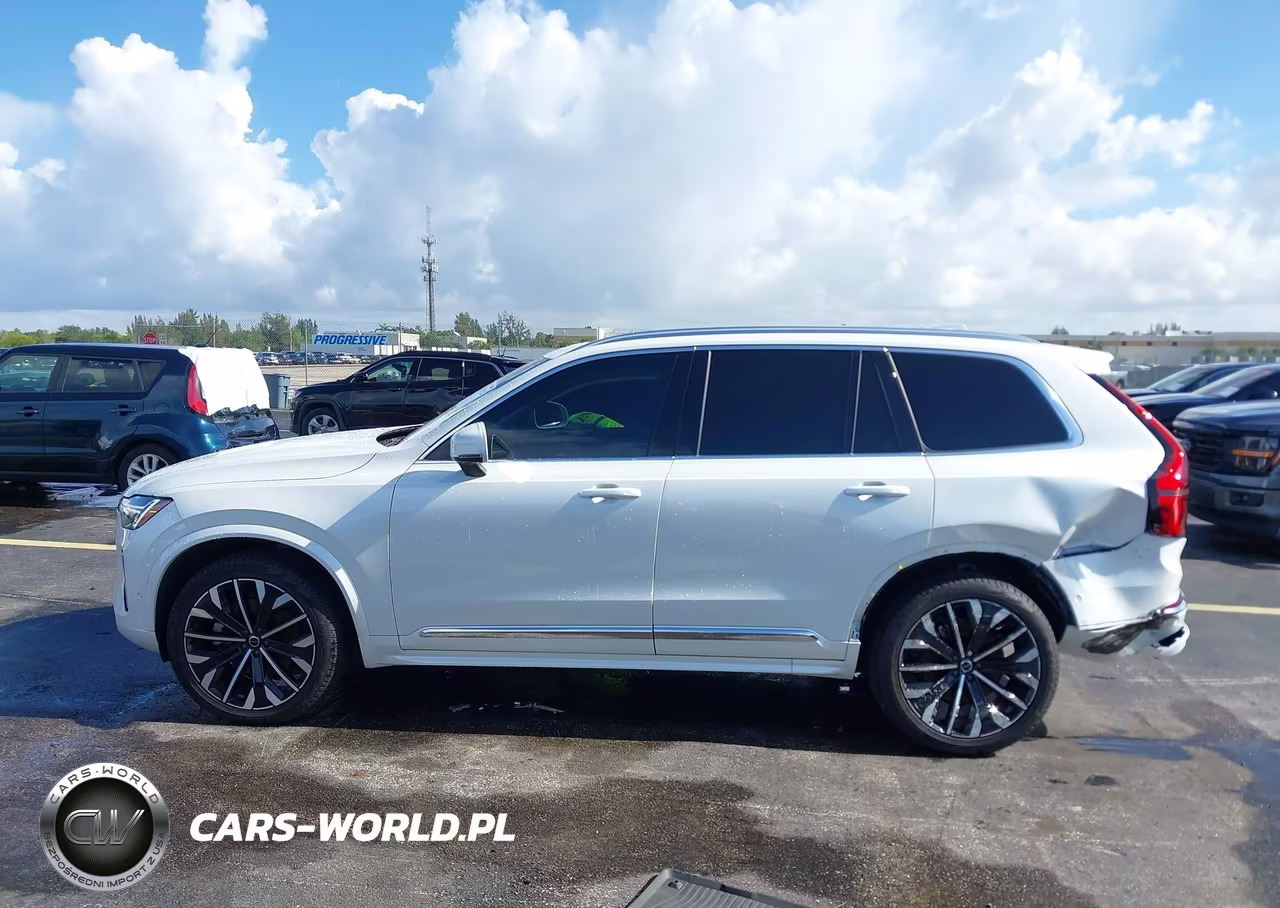 2025 Volvo Xc90 B6 Plus 7-Seater VIN:YV4062PB5S1361655 - 14
