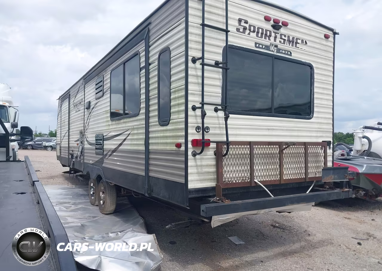 2018 K-Z Inc Travel Trailer VIN:4EZTS3229J5081574 - 3