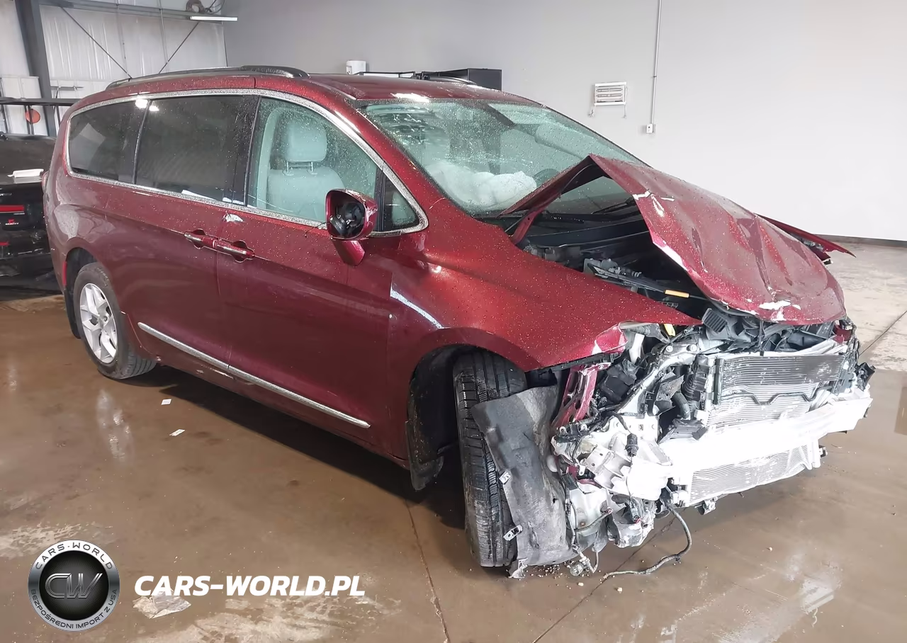 2017 Chrysler Pacifica Touring-L – zdjęcie 1 z 16