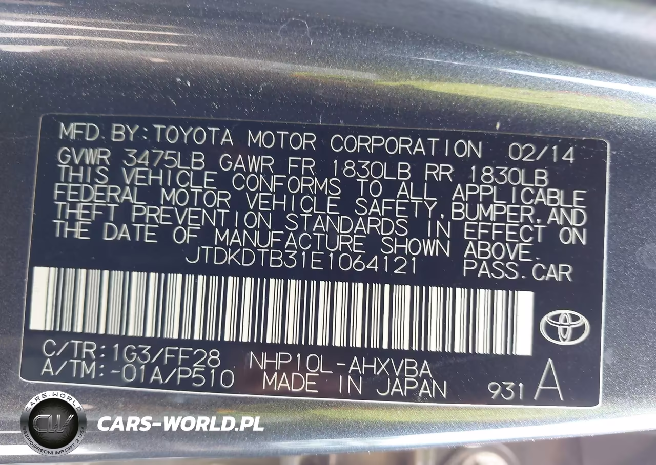2014 Toyota Prius C Two VIN:JTDKDTB31E1064121 - 9