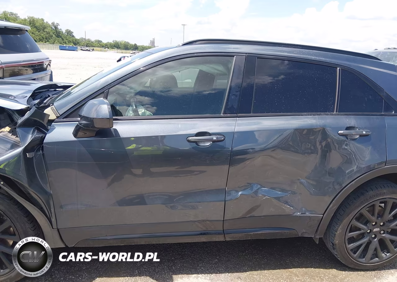 2019 Cadillac Xt4 Sport VIN:1GYFZER41KF192431 - 15