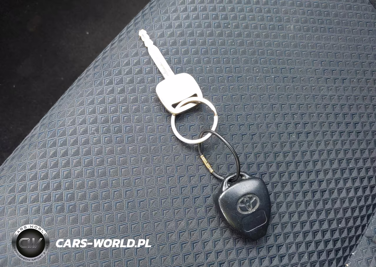 2010 Toyota Camry Se VIN:4T1BF3EK3AU079172 - 11