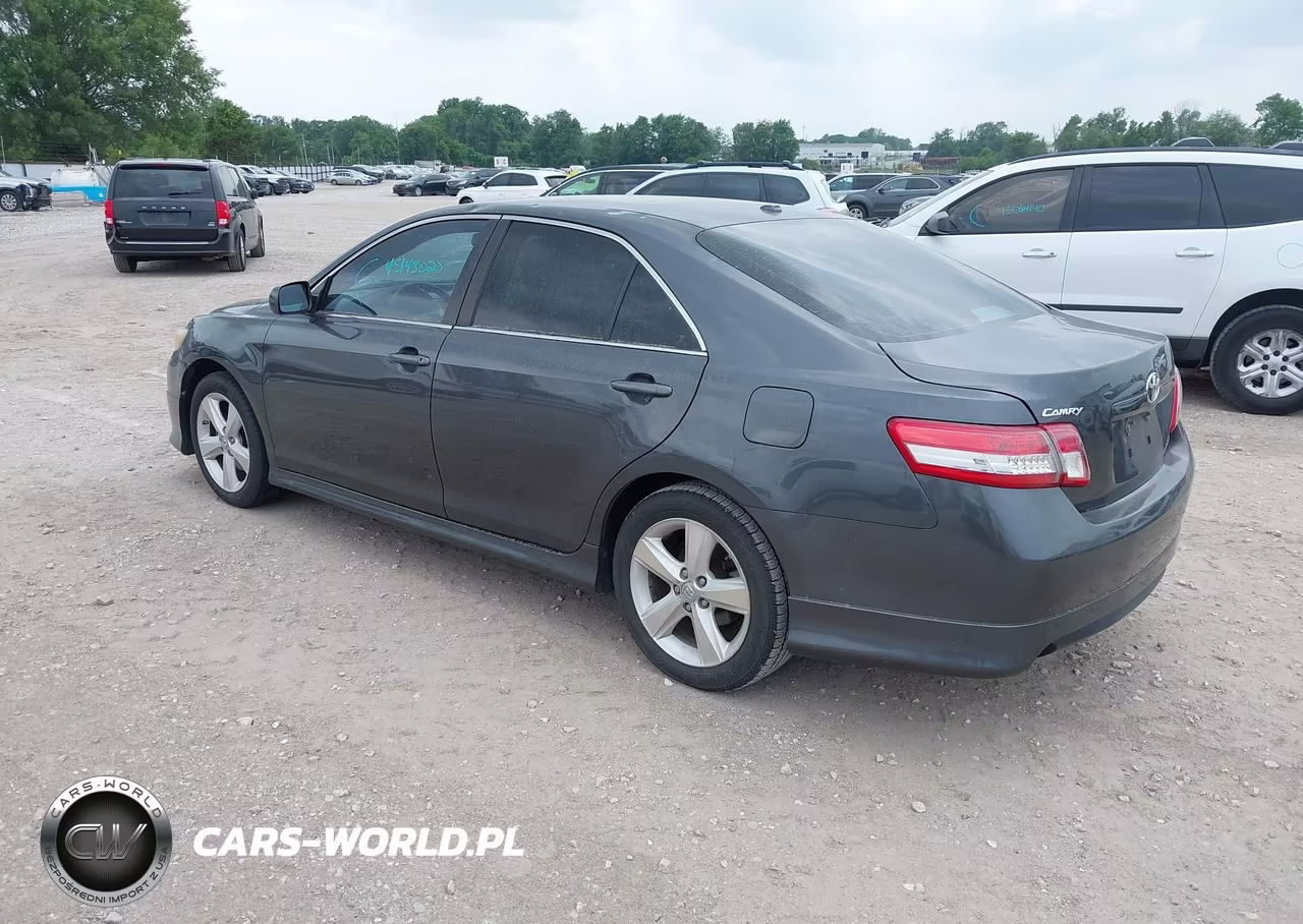 2010 Toyota Camry Se VIN:4T1BF3EK3AU079172 - 3