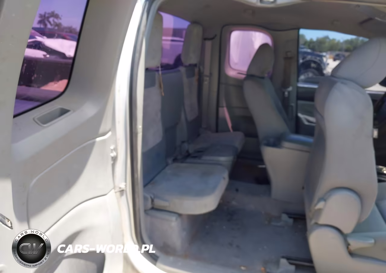 2011 Toyota Tacoma VIN:5TFTX4CN2BX001524 - 8