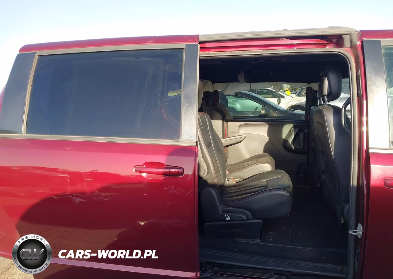 2018 Dodge Grand Caravan Gt VIN:2C4RDGEG0JR221003 - 8
