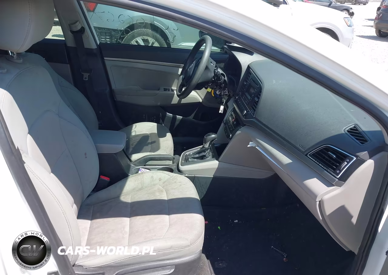 2017 Hyundai Elantra Se VIN:5NPD74LF2HH065452 - 5