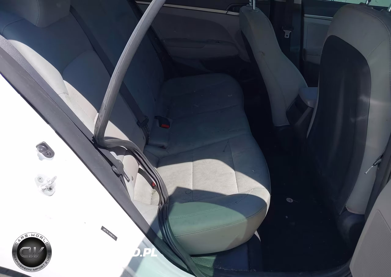 2017 Hyundai Elantra Se VIN:5NPD74LF2HH065452 - 8