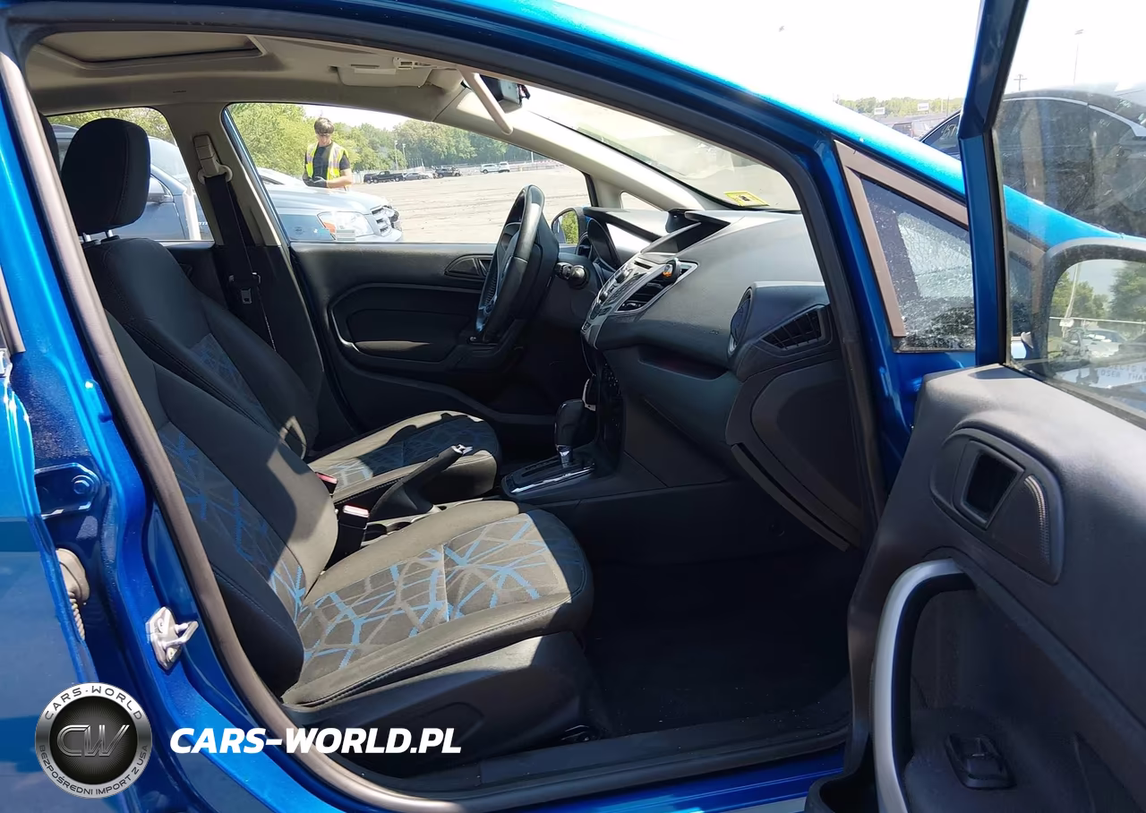 2011 Ford Fiesta Ses VIN:3FADP4FJ5BM115459 - 5