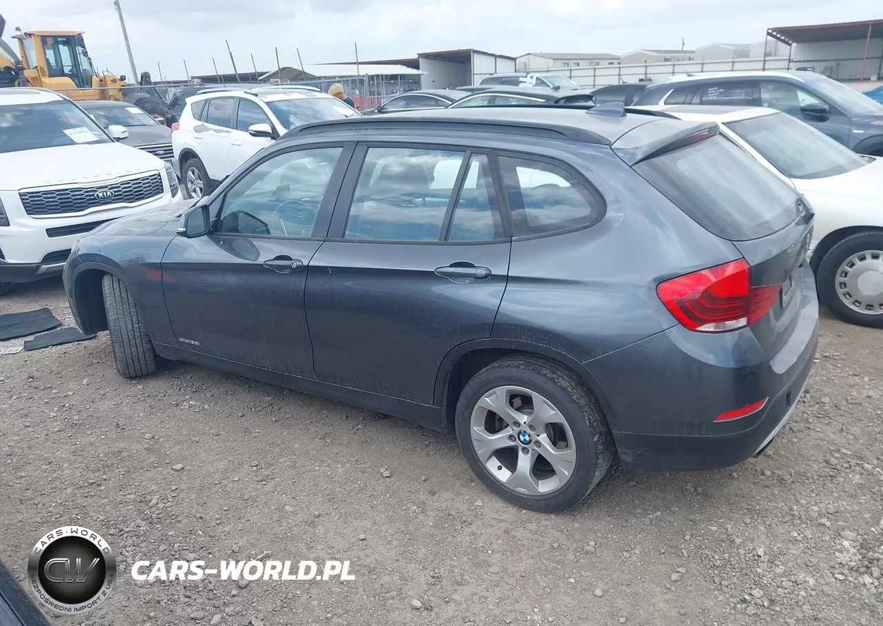 2015 BMW X1 Sdrive28I VIN:WBAVM1C52FV317407 - 14