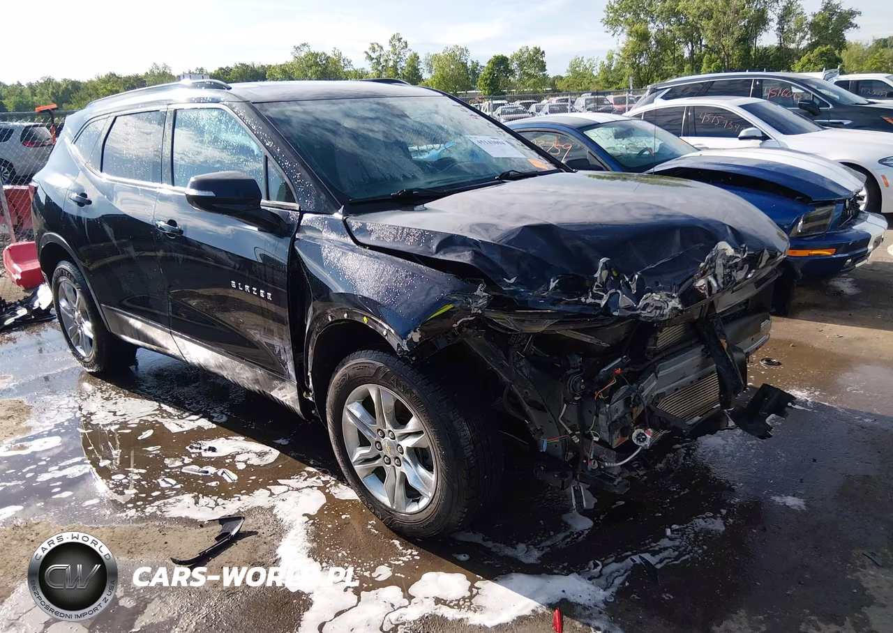 2020 Chevrolet Blazer Awd 2Lt – zdjęcie 1 z 17