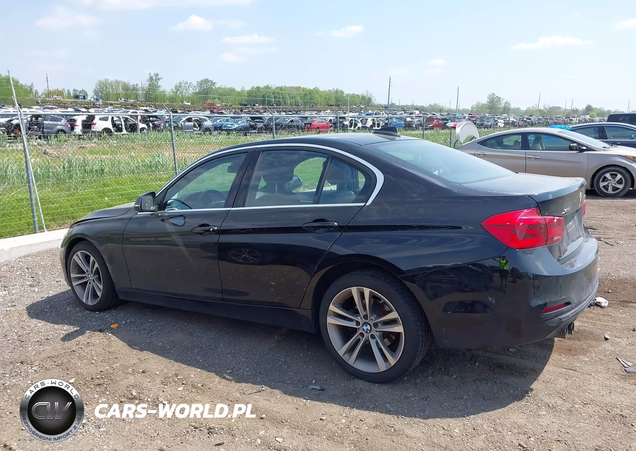 2018 BMW 330I xDrive VIN:WBA8D9G59JNU72762 - 14