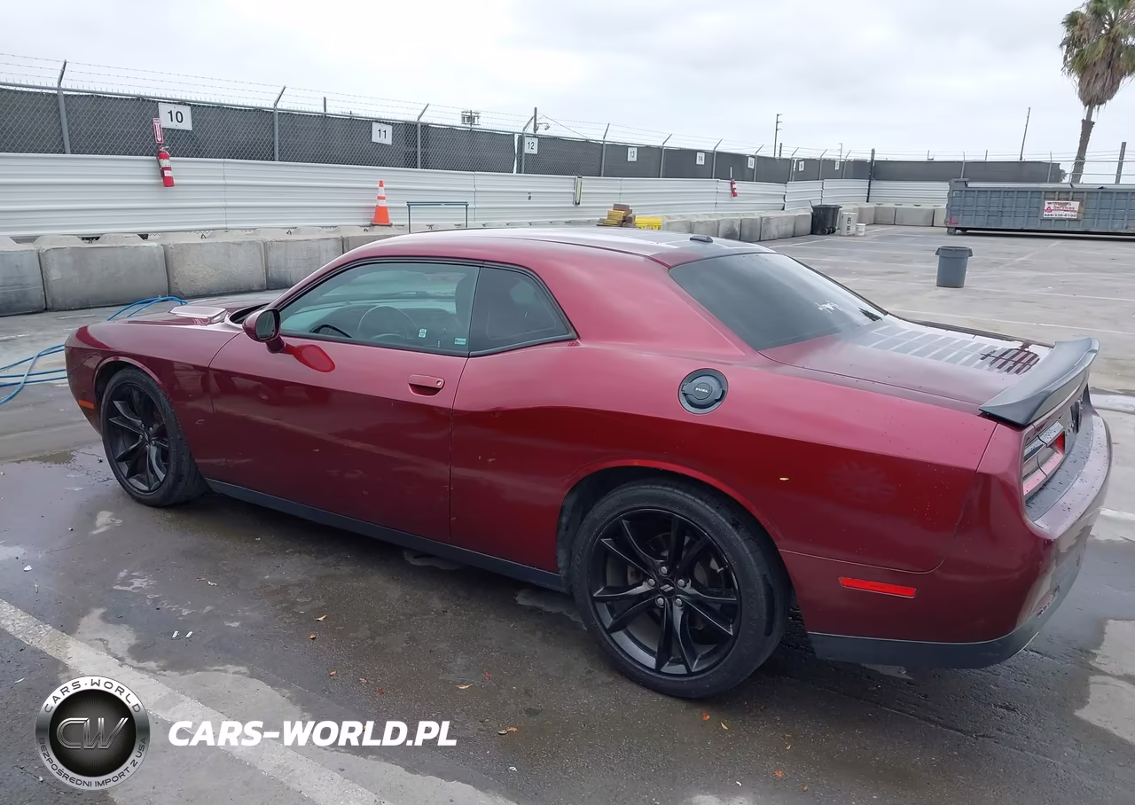 2018 Dodge Challenger Sxt VIN:2C3CDZAG6JH339509 - 14