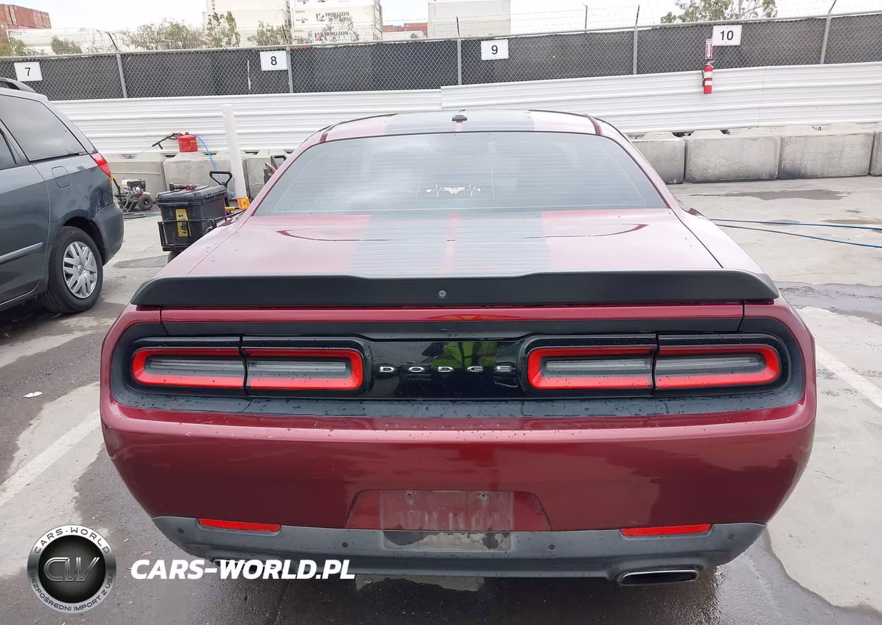 2018 Dodge Challenger Sxt VIN:2C3CDZAG6JH339509 - 16