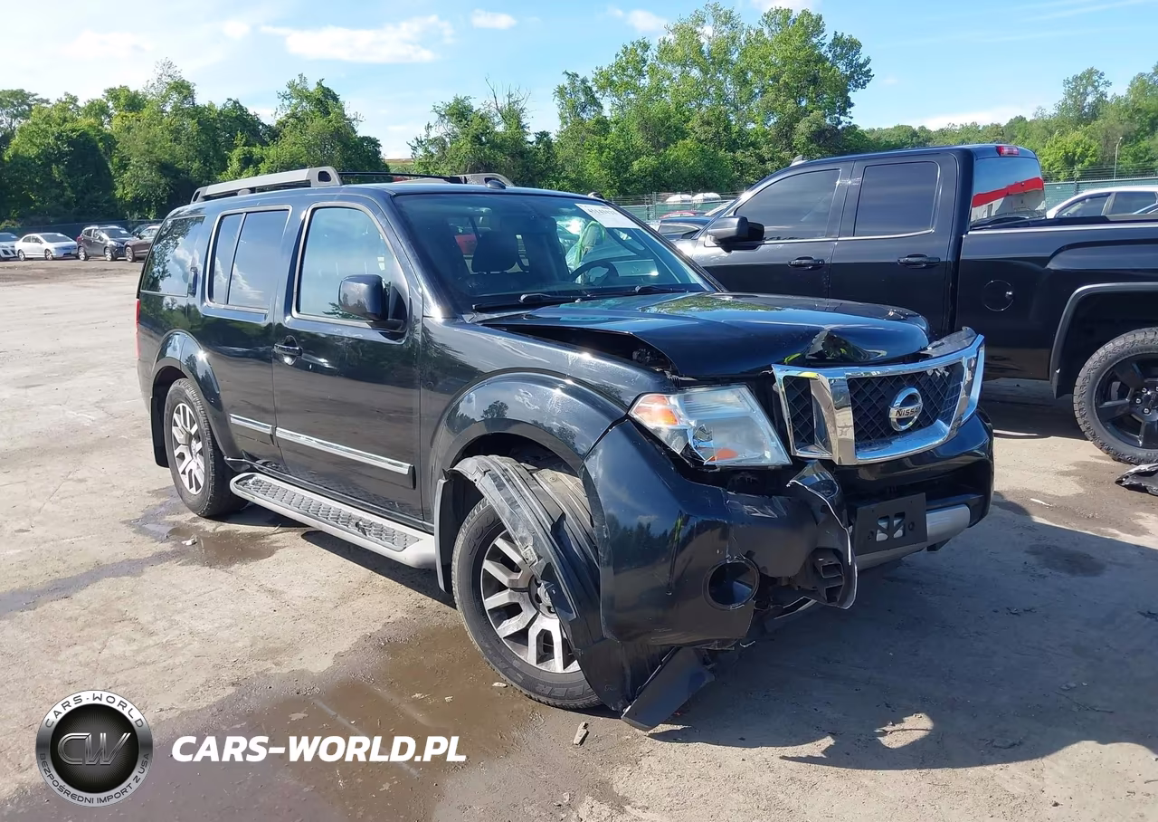 2012 Nissan Pathfinder Le