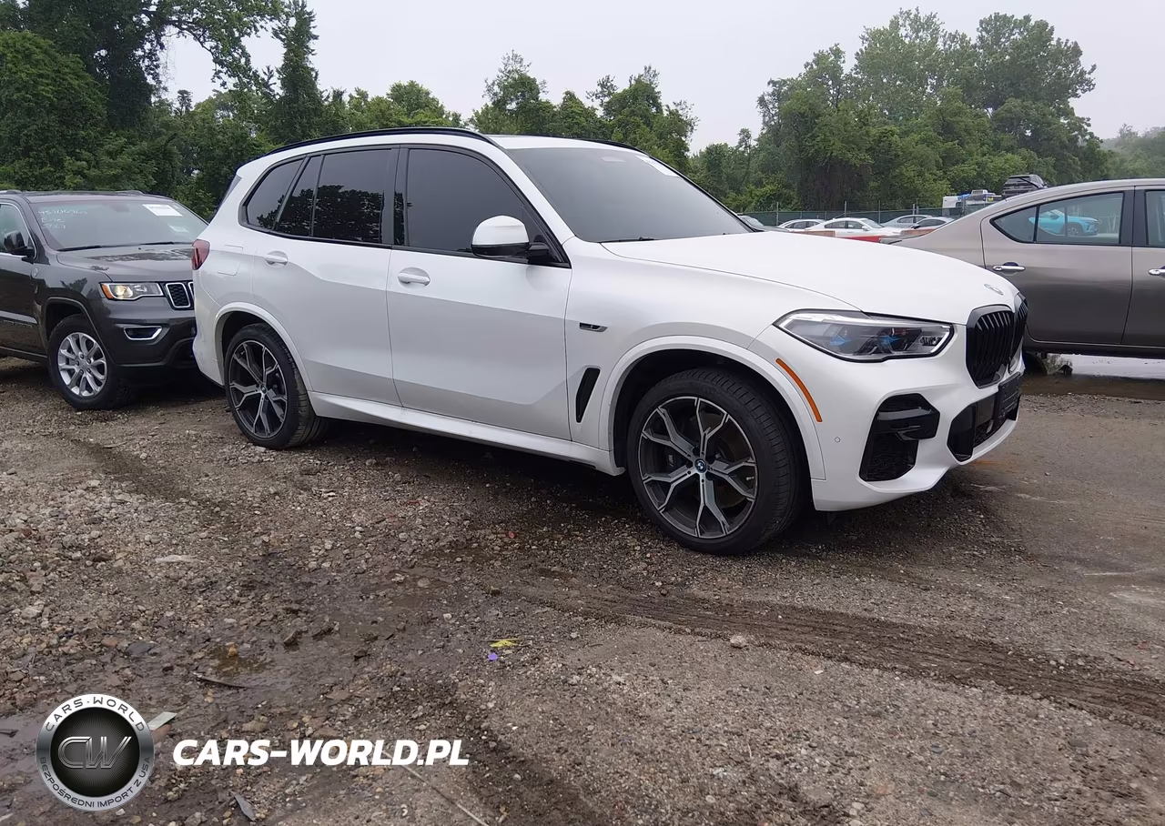 2023 BMW X5 Phev xDrive45E – zdjęcie 1 z 16