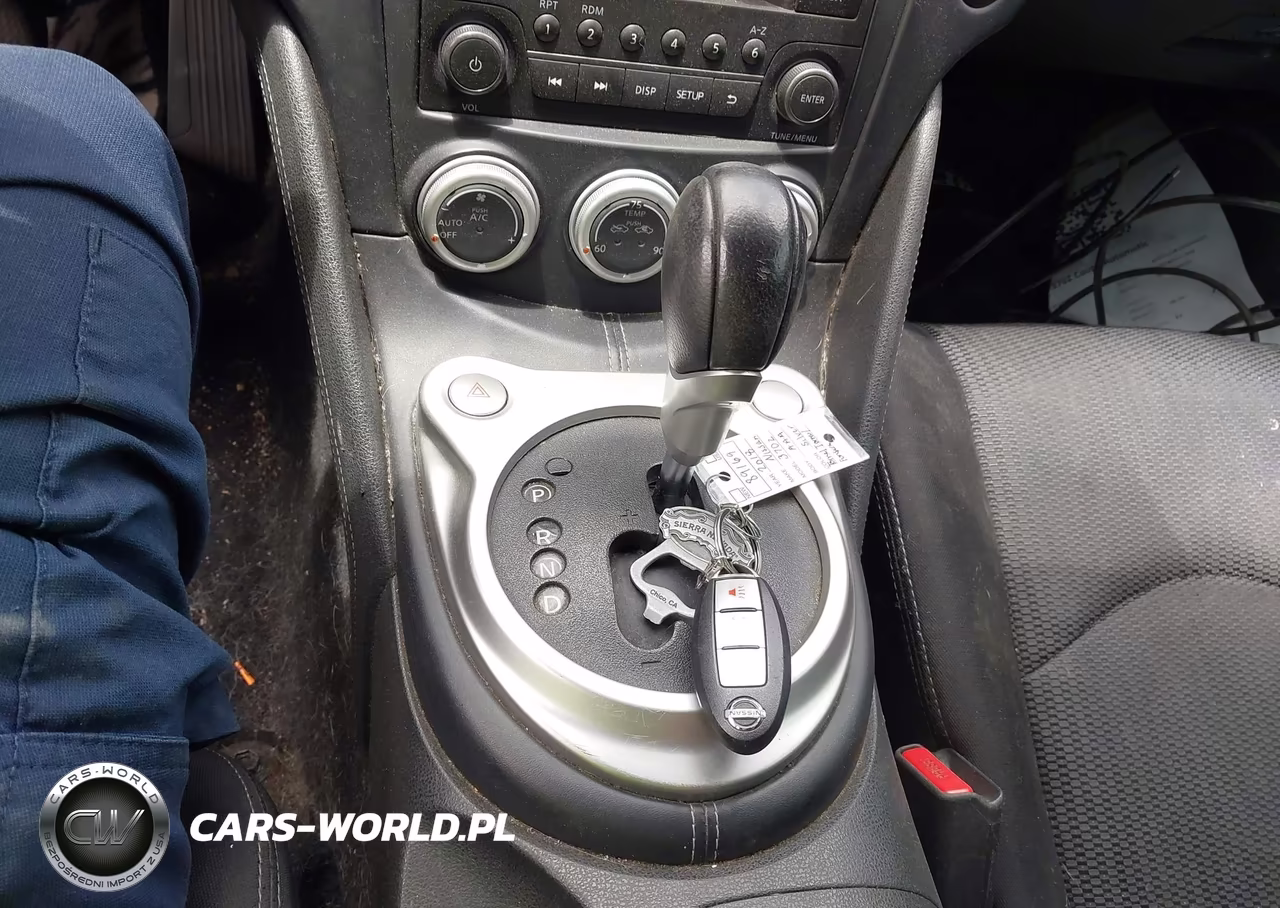 2018 Nissan 370Z VIN:JN1AZ4EH2JM572507 - 11