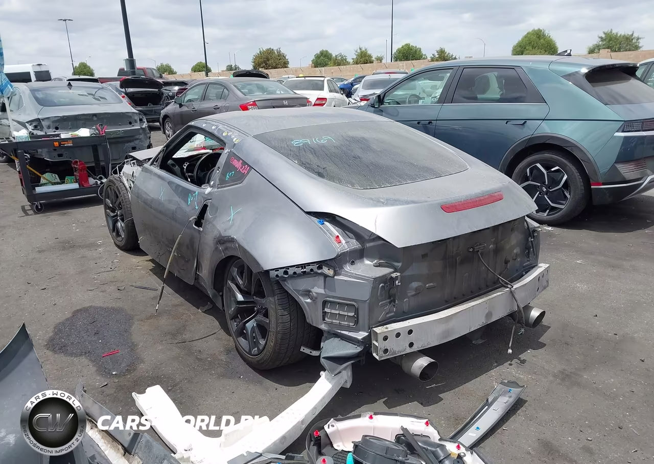 2018 Nissan 370Z VIN:JN1AZ4EH2JM572507 - 15