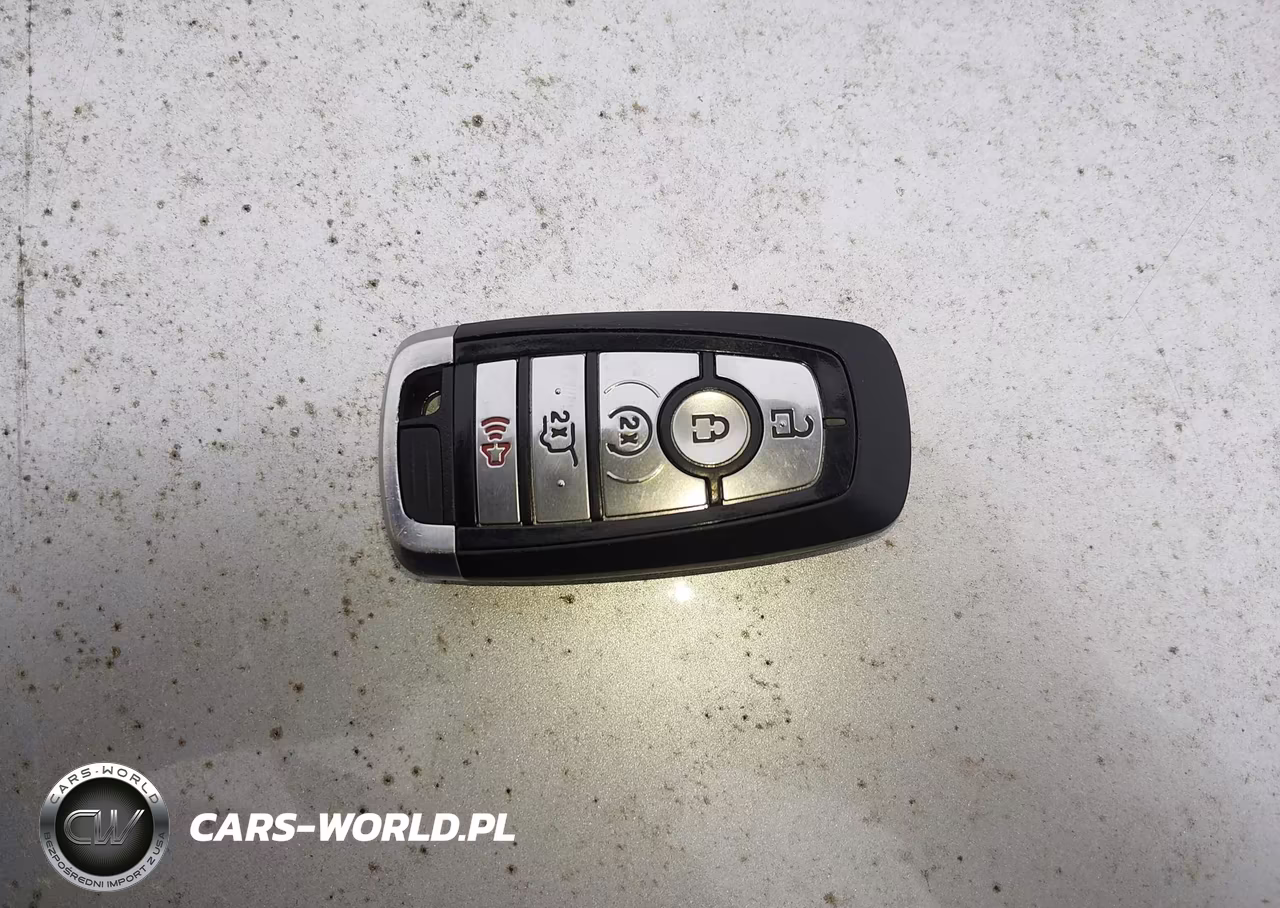 2020 Ford Escape Titanium VIN:1FMCU9J93LUB07300 - 11
