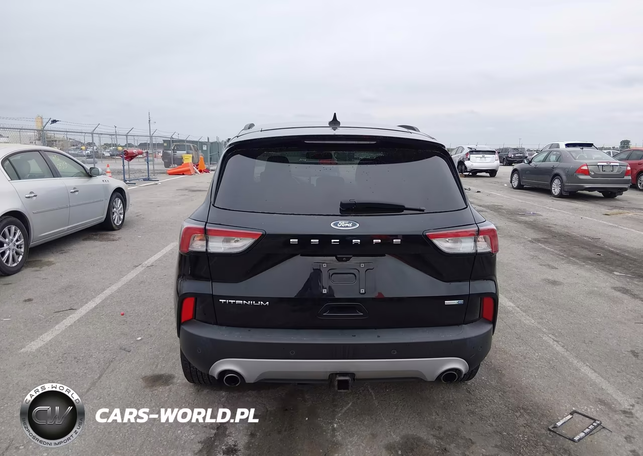2020 Ford Escape Titanium VIN:1FMCU9J93LUB07300 - 17