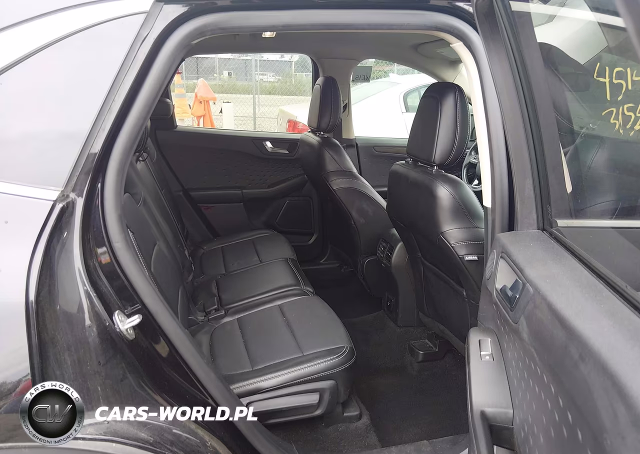 2020 Ford Escape Titanium VIN:1FMCU9J93LUB07300 - 8