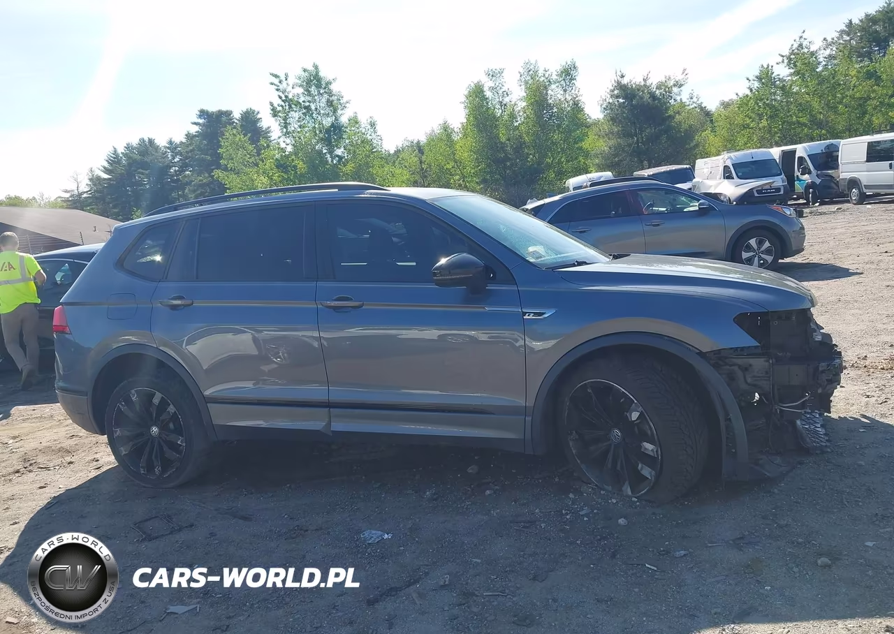 2021 Volkswagen Tiguan 2.0T Se-2.0T Se R-Line Black-2.0T Sel VIN:3VV2B7AX9MM089532 - 14