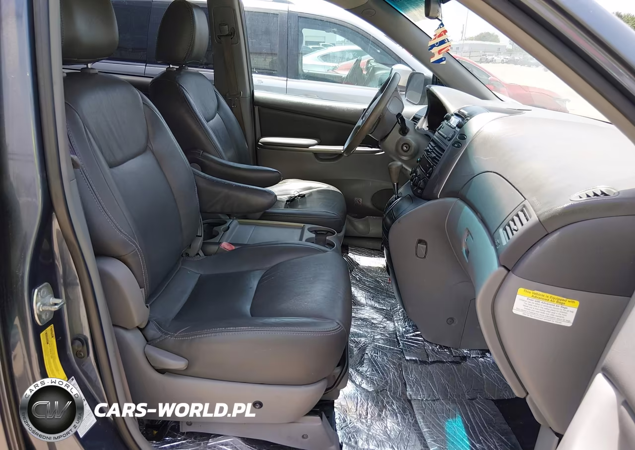 2009 Toyota Sienna Le VIN:5TDBK23C39S027305 - 5