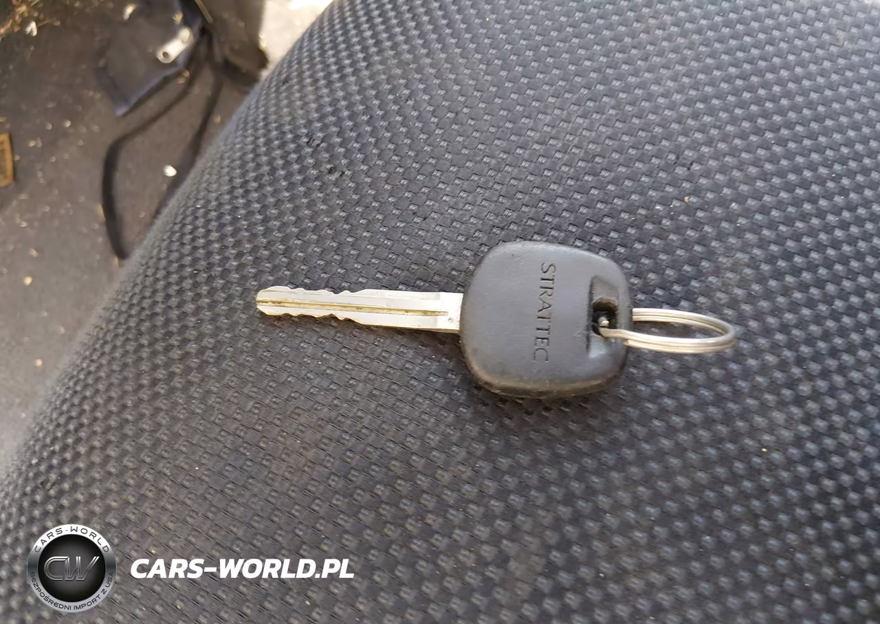 2006 Scion Tc VIN:JTKDE177160139308 - 11