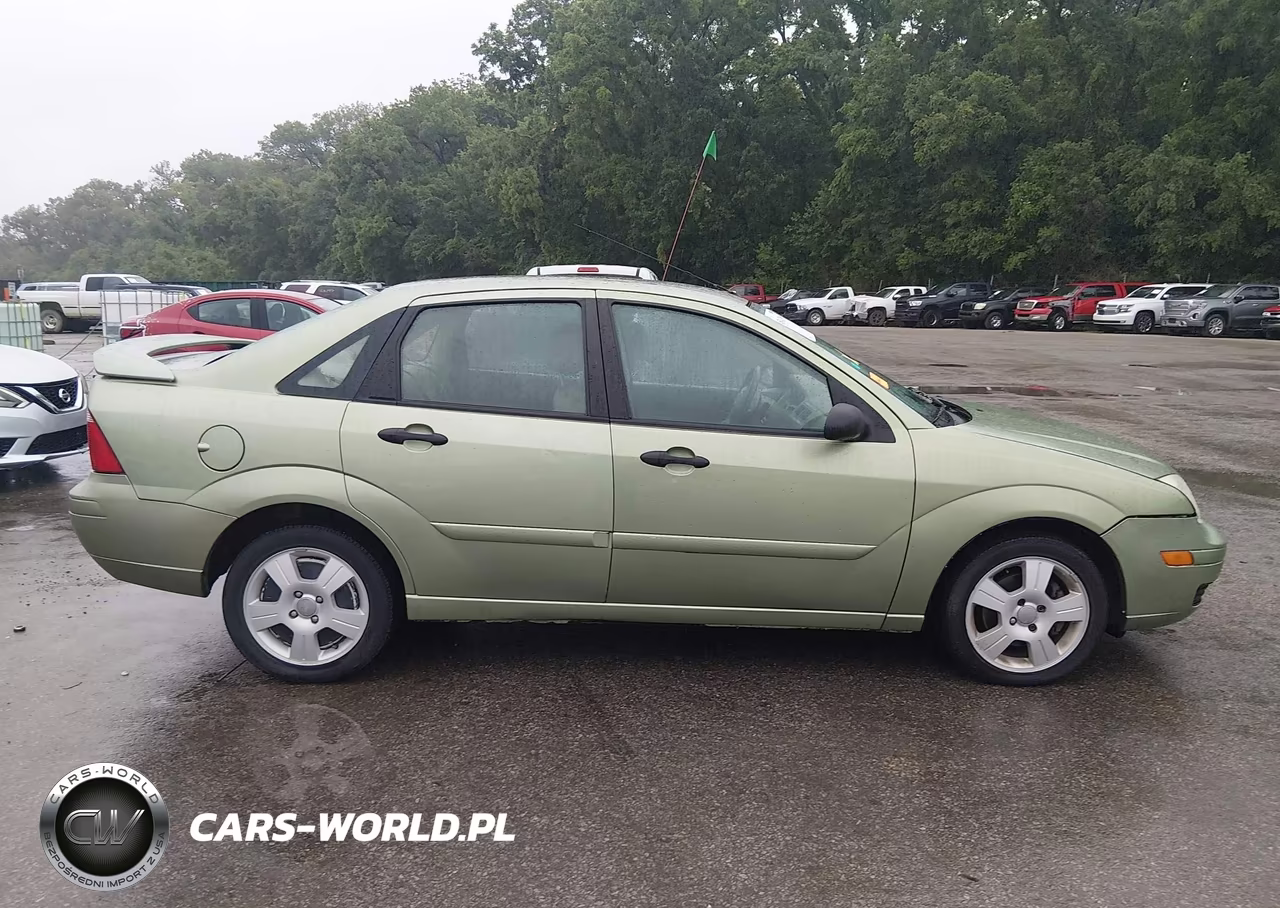 2007 Ford Focus S-Se-Ses VIN:1FAHP34NX7W196743 - 13