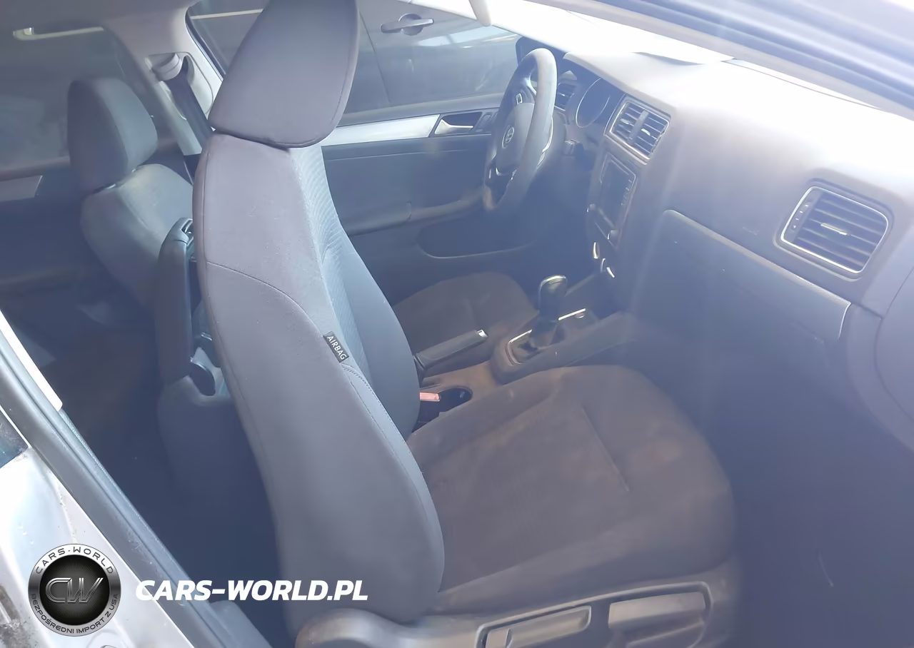 2016 Volkswagen Jetta 1.4T Se VIN:3VWD67AJ4GM295138 - 5