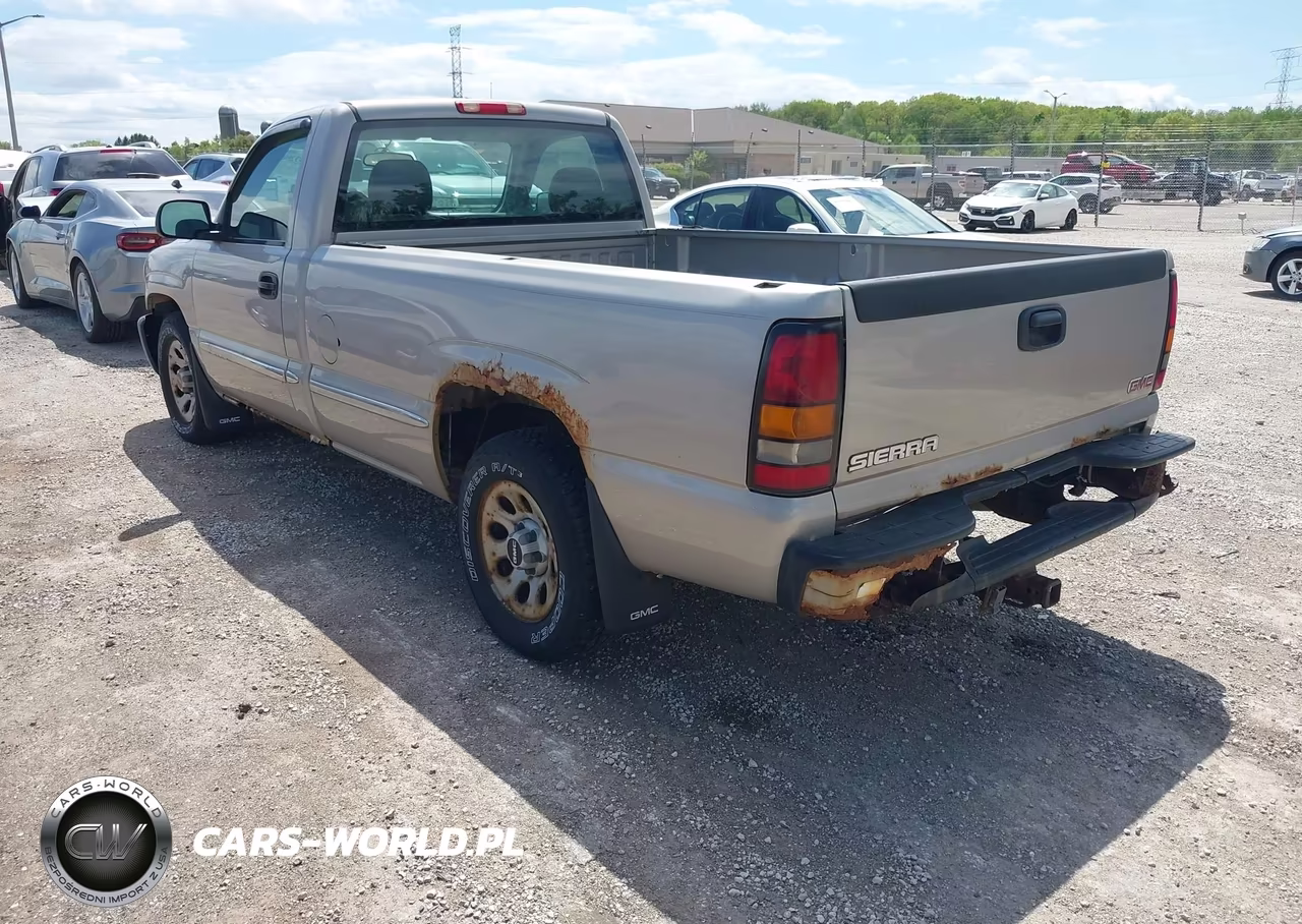 2007 GMC Sierra 1500 Classic Work Truck VIN:1GTEC14X97Z147756 - 3