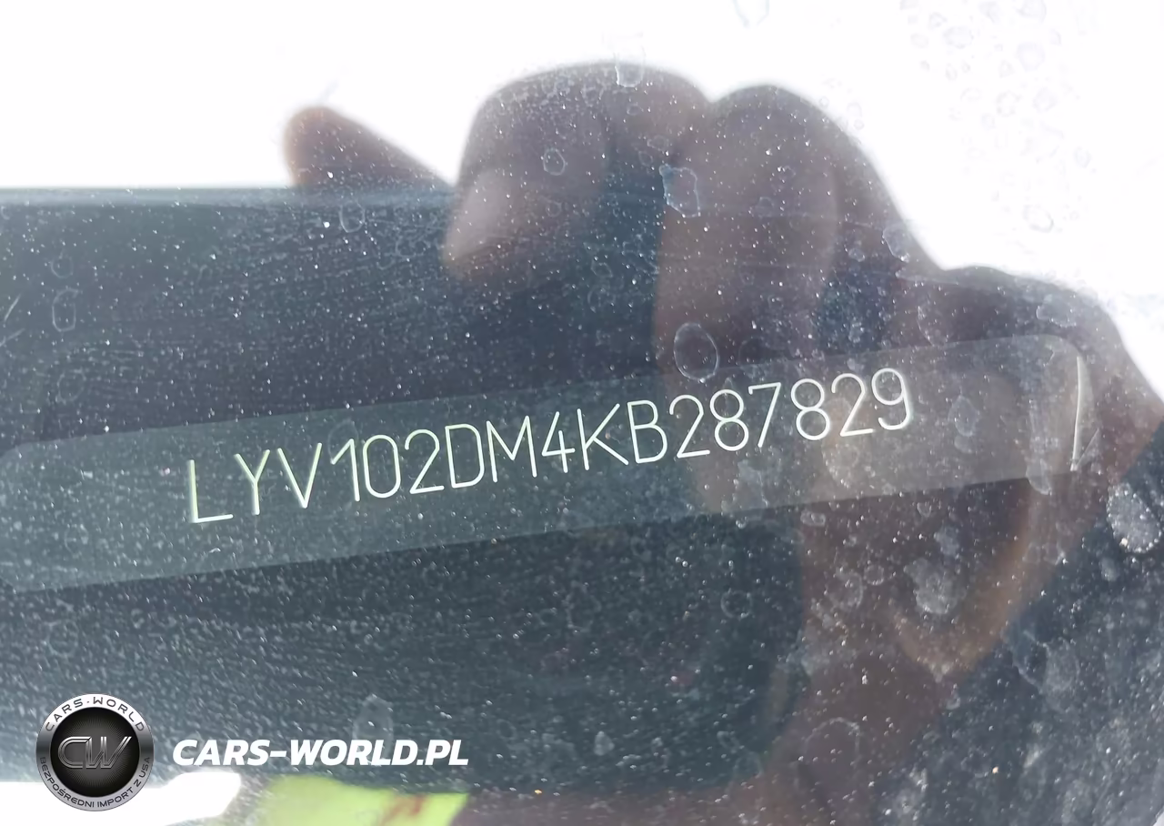 2019 Volvo Xc60 T5 R-Design VIN:LYV102DM4KB287829 - 9