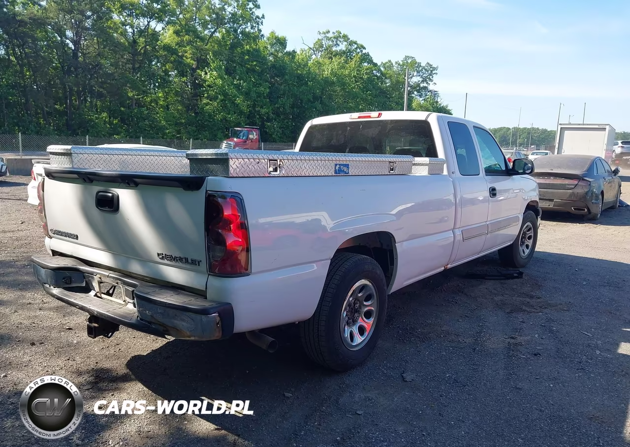 2005 Chevrolet Silverado 1500 Ls VIN:1GCEC19T85E277425 - 4
