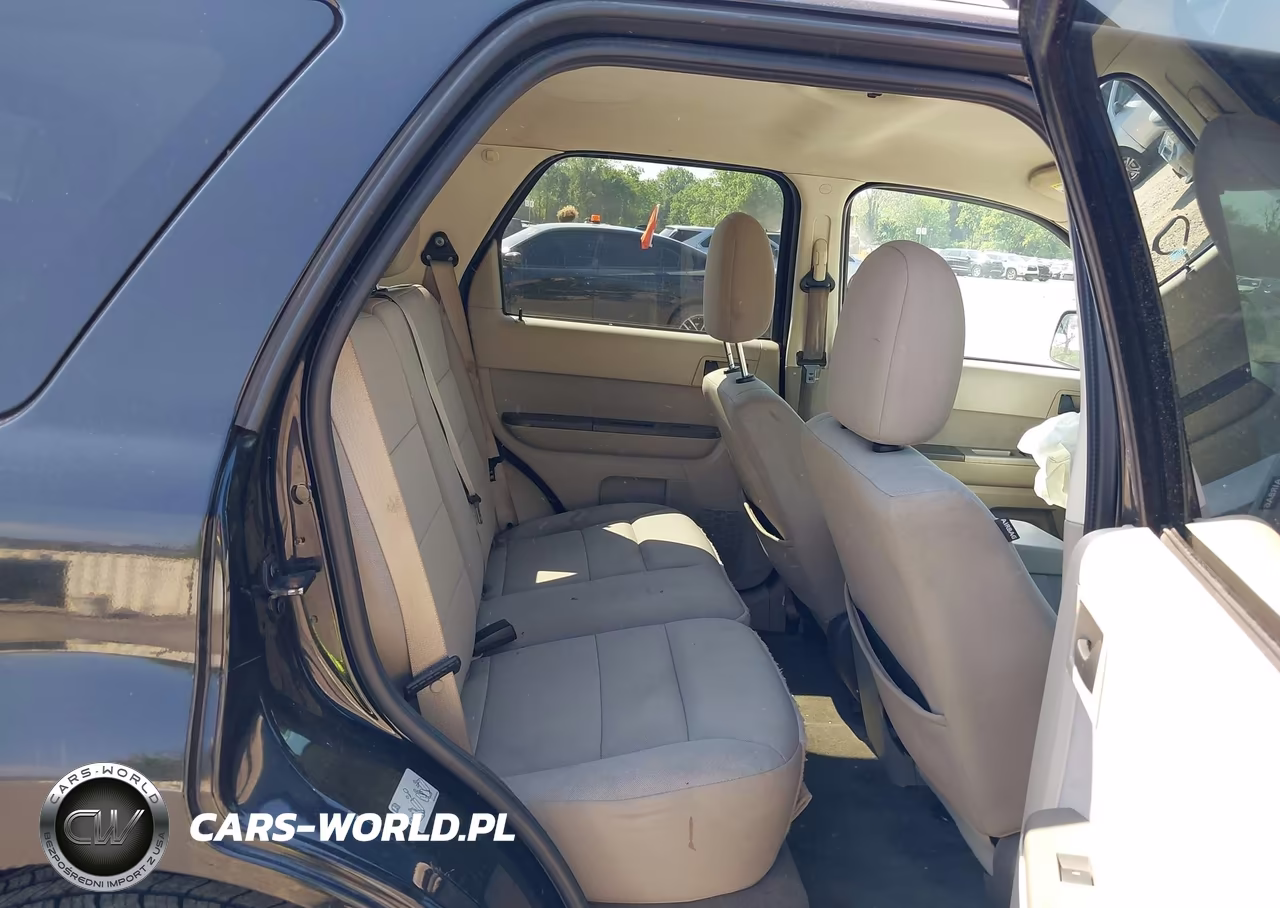 2012 Ford Escape Xlt VIN:1FMCU0D77CKA45210 - 8