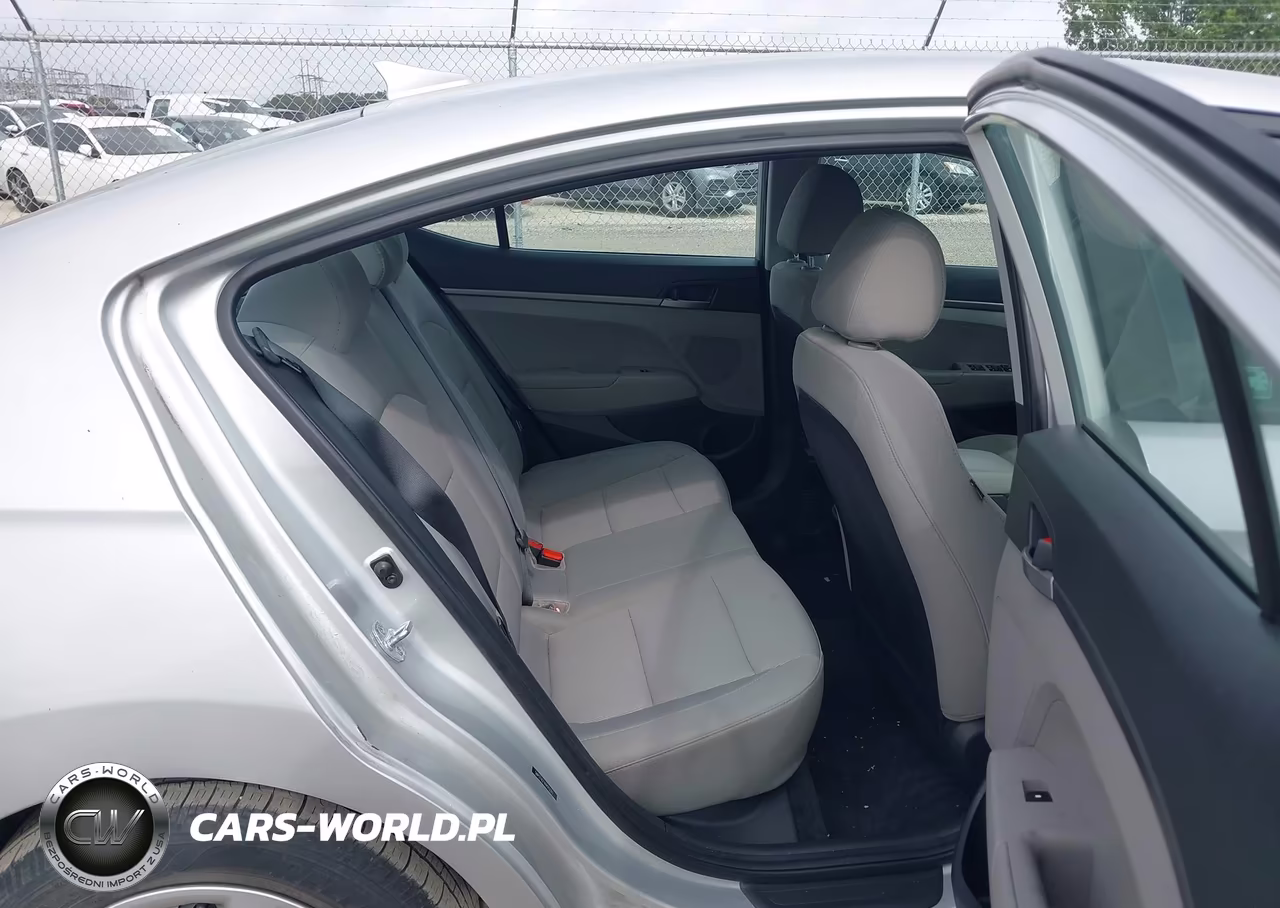 2017 Hyundai Elantra Se VIN:5NPD74LFXHH212312 - 8