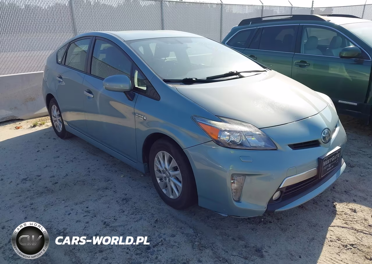 2012 Toyota Prius Plug-In Advanced