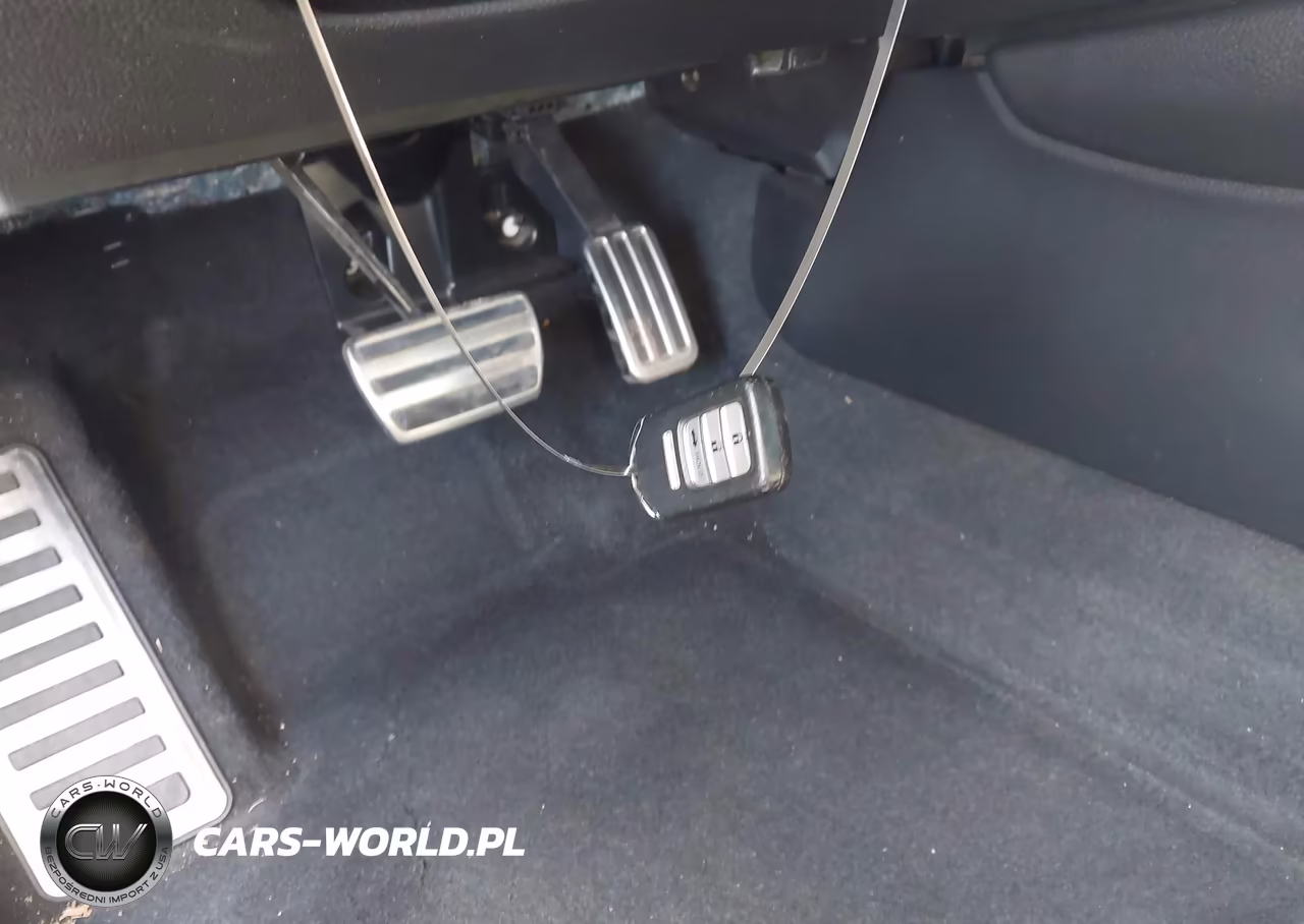 2020 Honda Accord Sport VIN:1HGCV1F32LA018098 - 11