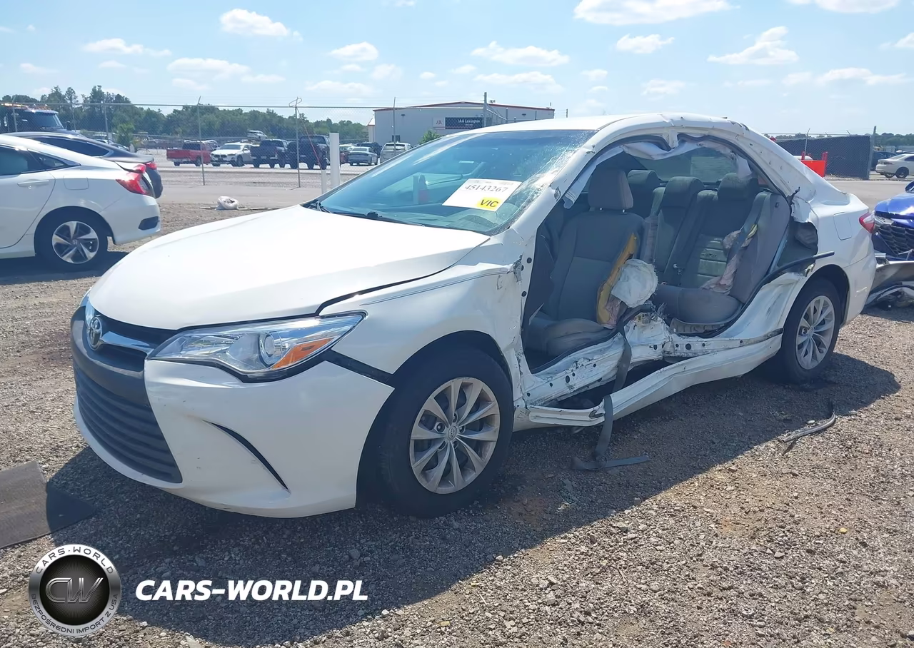 2016 Toyota Camry Le VIN:4T1BF1FK3GU152701 - 2