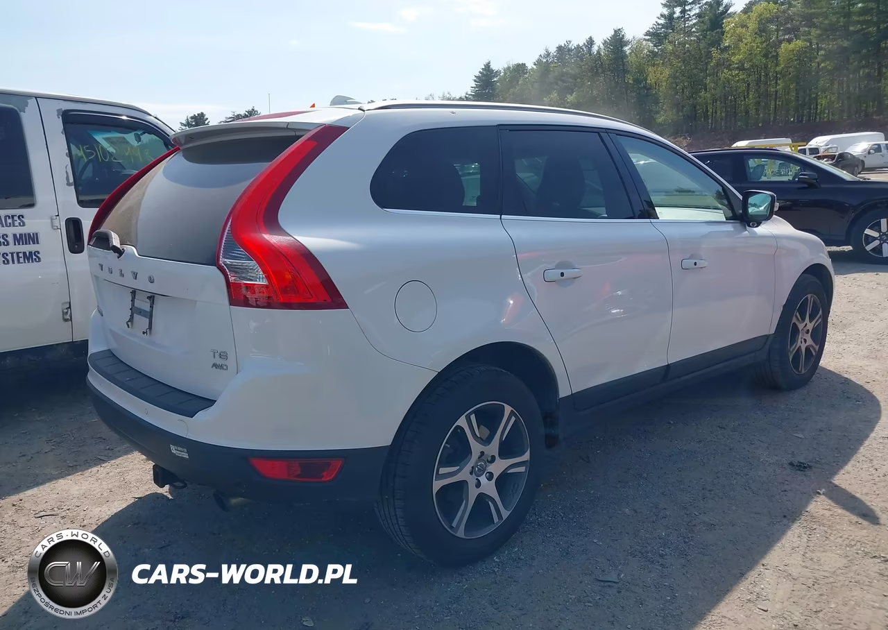 2012 Volvo Xc60 T6-T6 Platinum-T6 Premier Plus-T6 R-Design-T6 R-Design Platinum-T6 R-Design Premier Plus VIN:YV4902DZ2C2308546 - 4