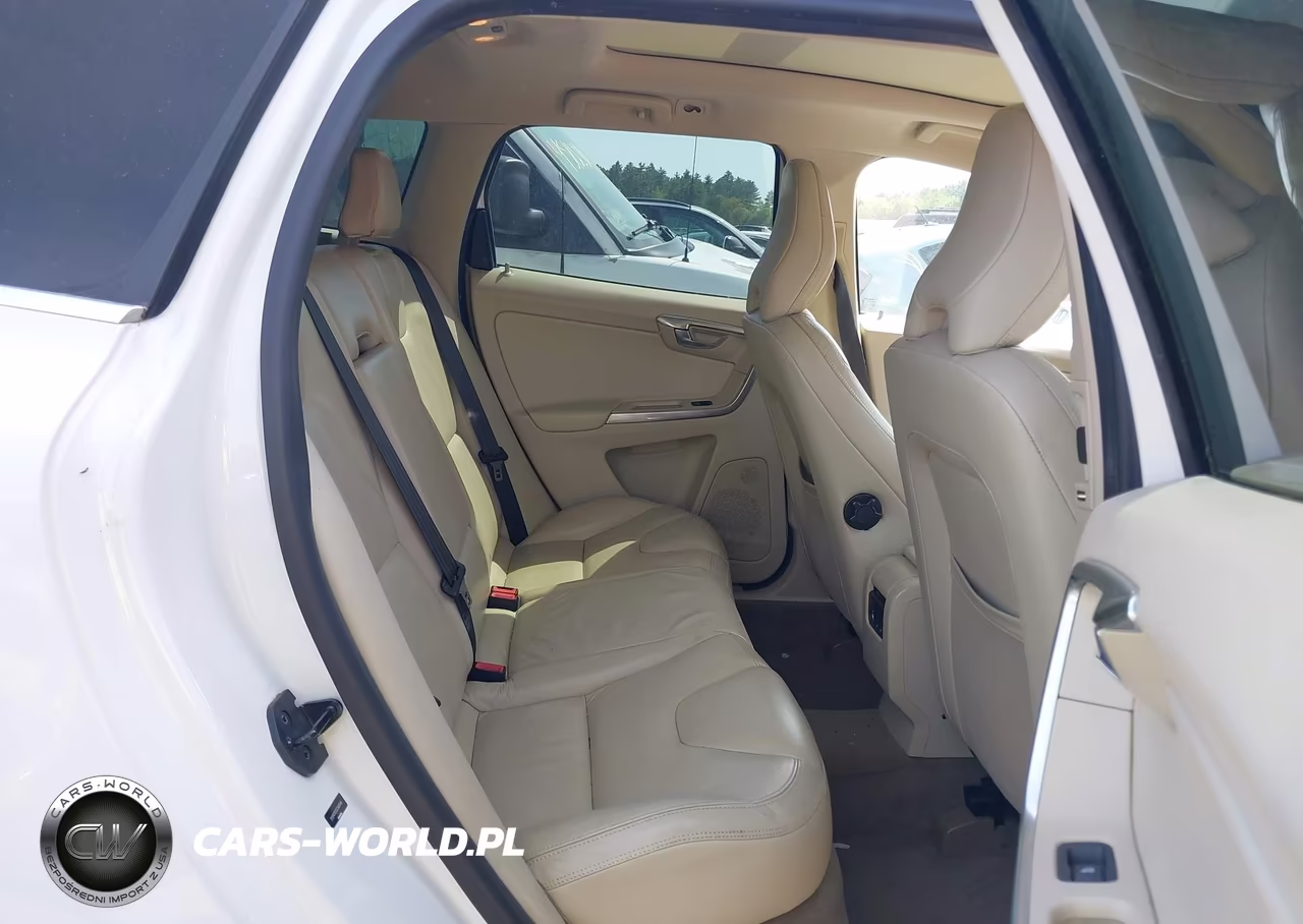 2012 Volvo Xc60 T6-T6 Platinum-T6 Premier Plus-T6 R-Design-T6 R-Design Platinum-T6 R-Design Premier Plus VIN:YV4902DZ2C2308546 - 8