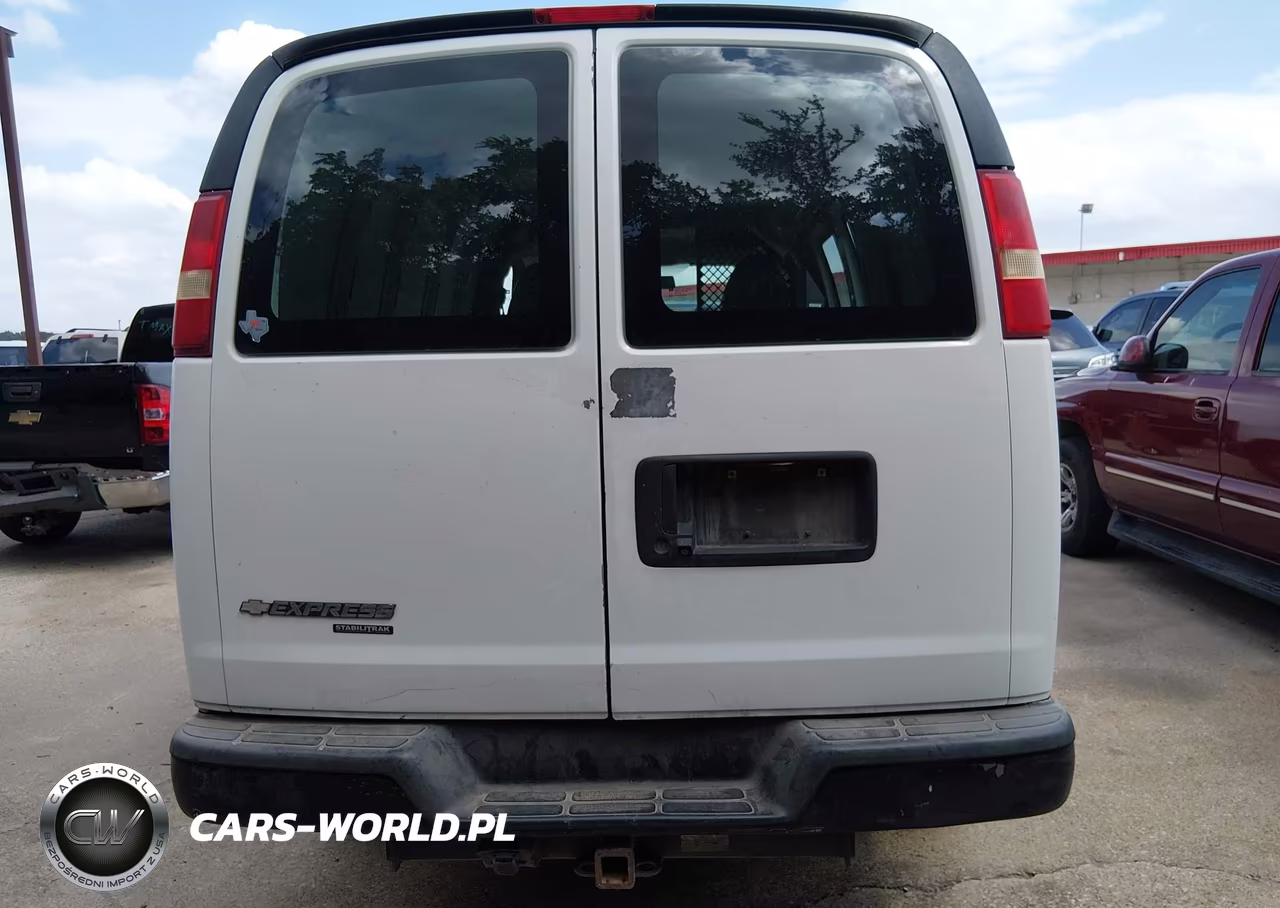 2013 Chevrolet Express 2500 Work Van VIN:1GCWGFCA5D1192352 - 16