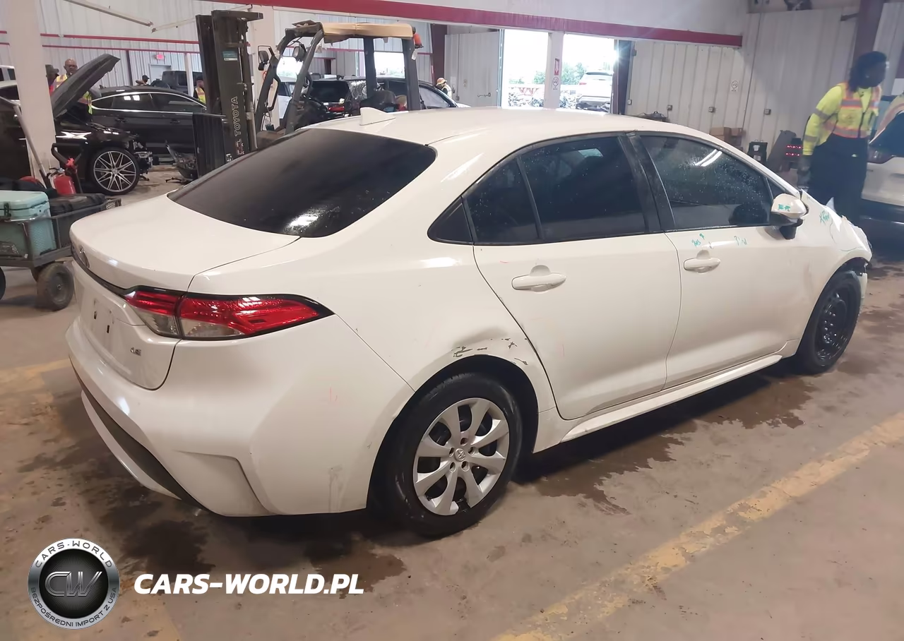 2020 Toyota Corolla Le VIN:5YFEPRAE3LP104850 - 4