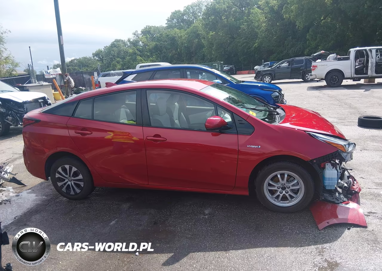 2019 Toyota Prius Le VIN:JTDL9RFU2K3002657 - 14