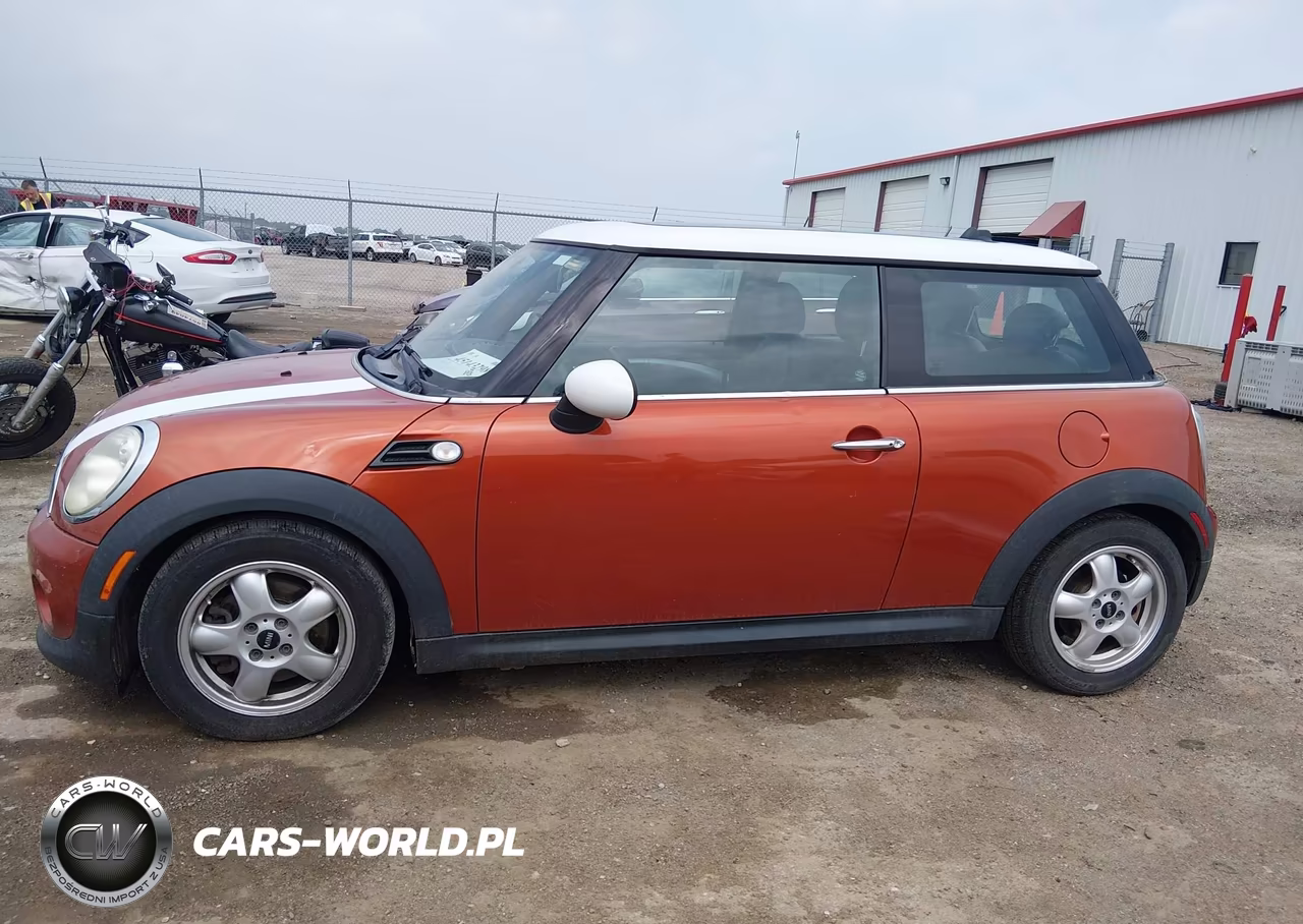 2011 Mini Cooper VIN:WMWSU3C52BT094922 - 14
