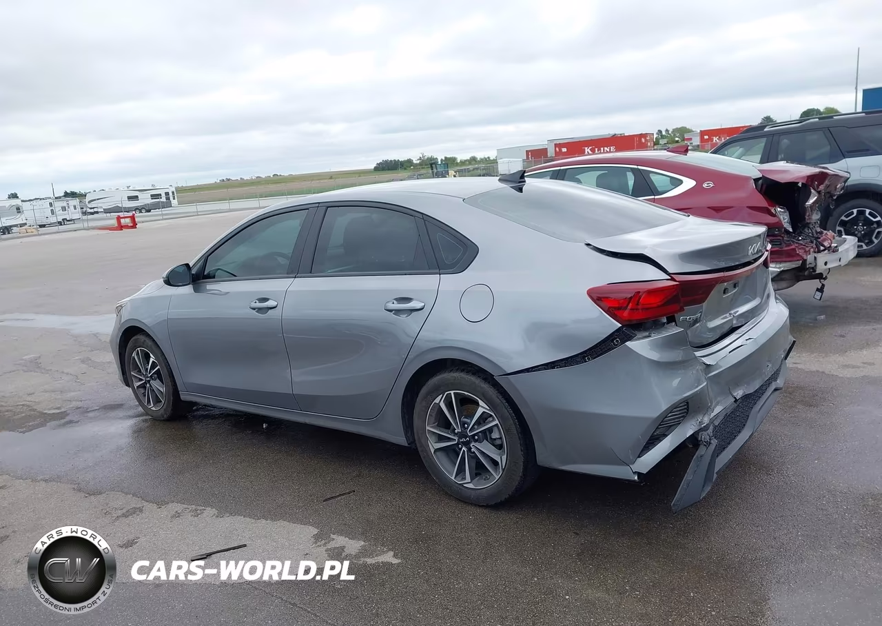 2023 Kia Forte Lxs VIN:3KPF24AD2PE685536 - 14