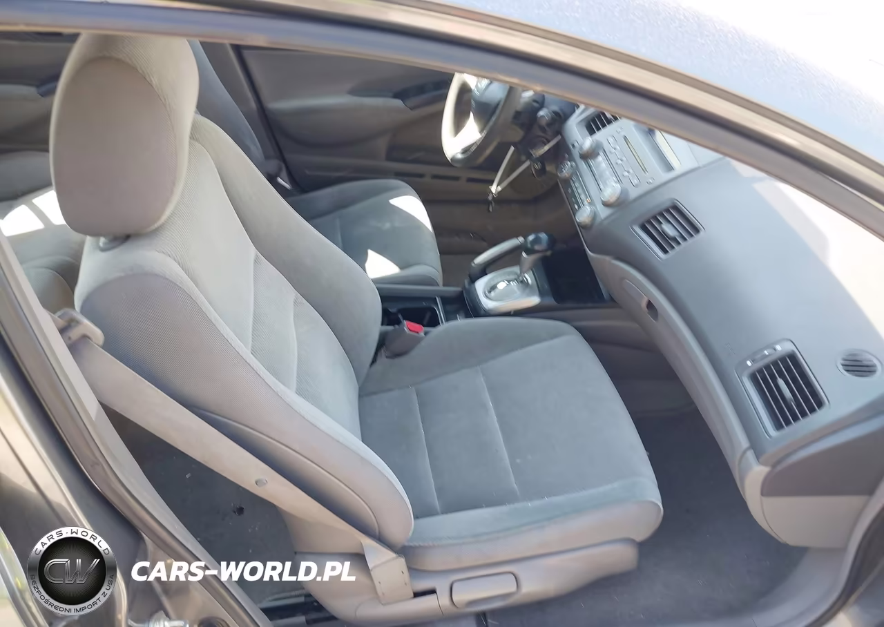 2009 Honda Civic Lx VIN:2HGFA165X9H355770 - 5