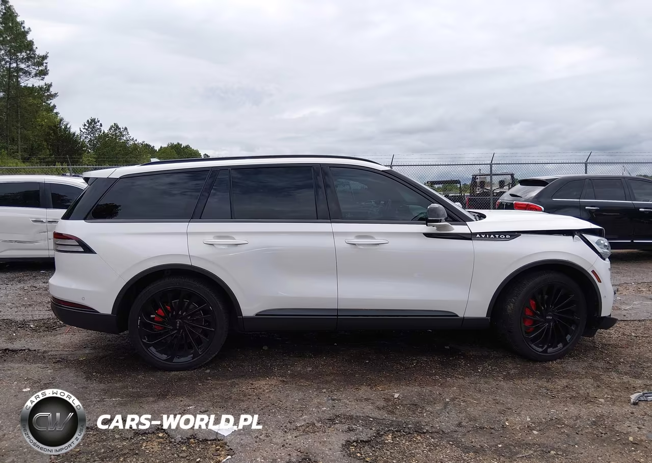2023 Lincoln Aviator Reserve VIN:5LM5J7WC6PGL07907 - 13