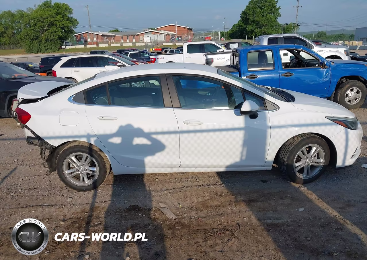 2017 Chevrolet Cruze Lt Auto VIN:1G1BE5SM4H7200897 - 13